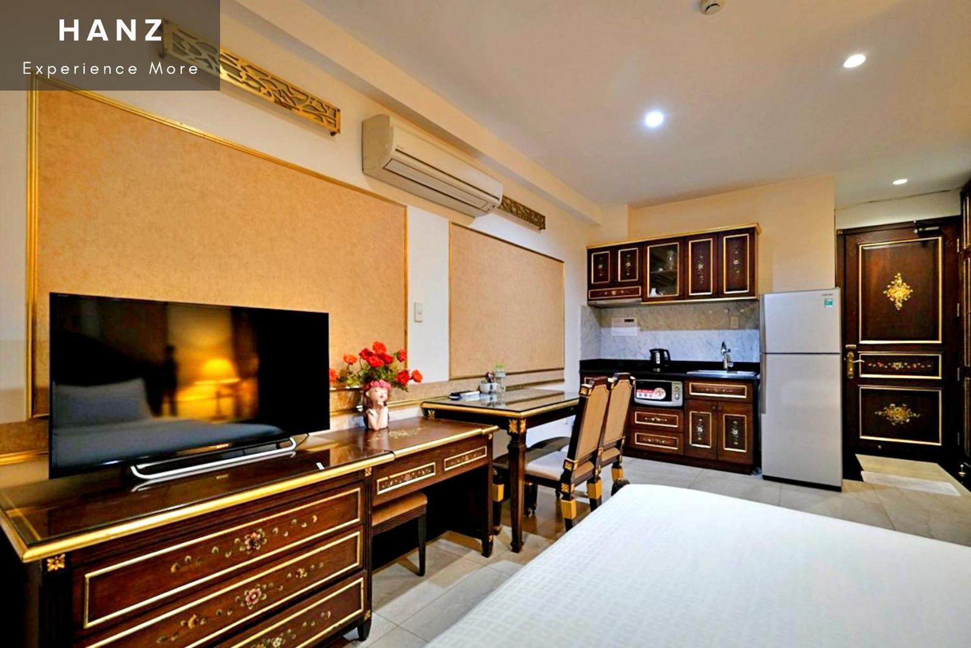 Khách sạn hẻo lánh Hanz 345 Business Grand