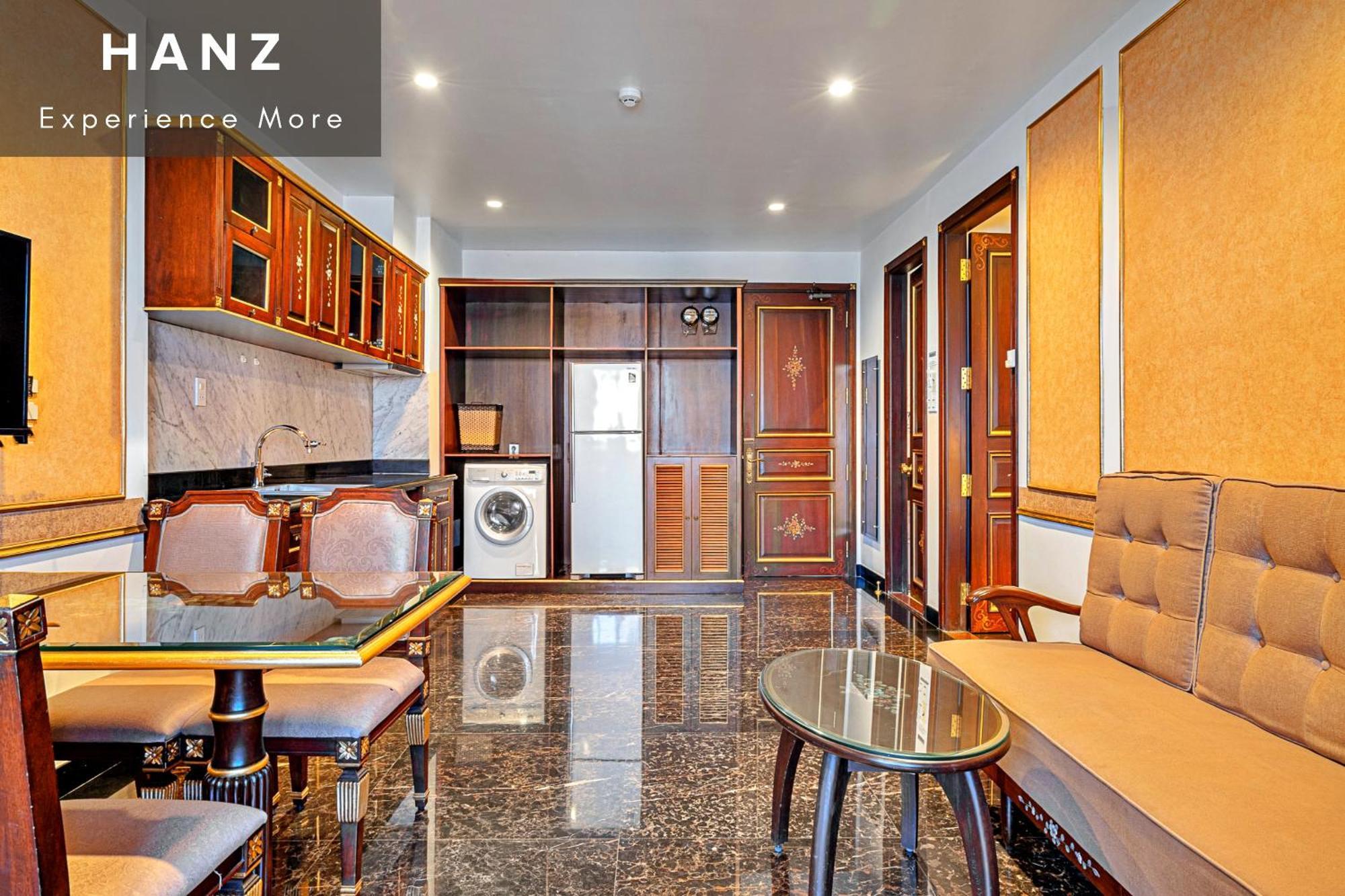 Khách sạn hẻo lánh Hanz 345 Business Grand 5*