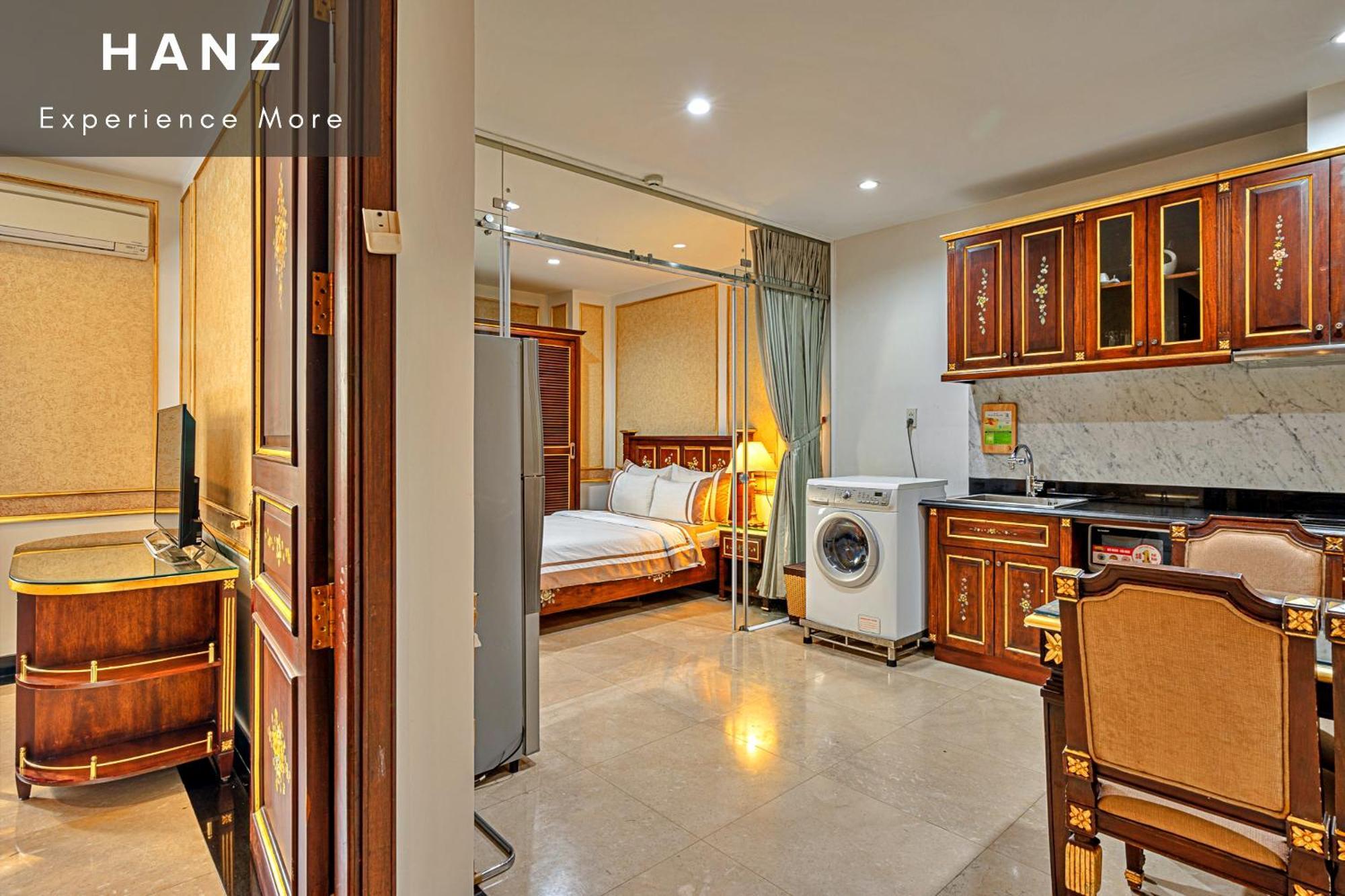 Khách sạn hẻo lánh Hanz 345 Business Grand